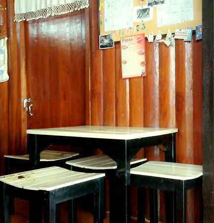 Baan Mai Guesthouse Mae Hong Son Eksteriør bilde