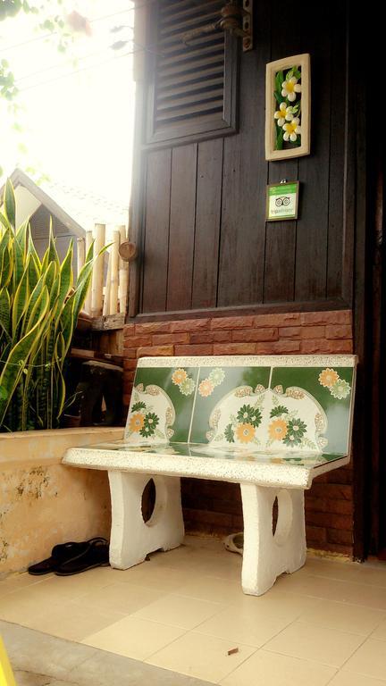 Baan Mai Guesthouse Mae Hong Son Eksteriør bilde