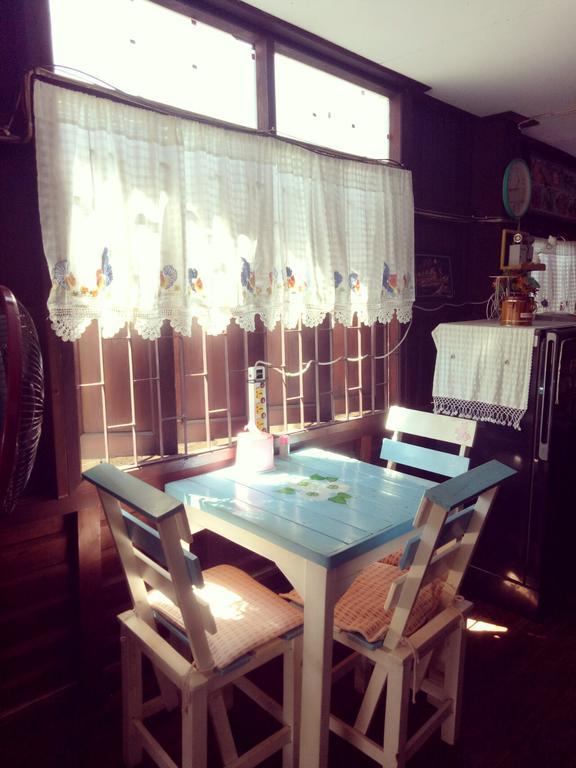 Baan Mai Guesthouse Mae Hong Son Eksteriør bilde