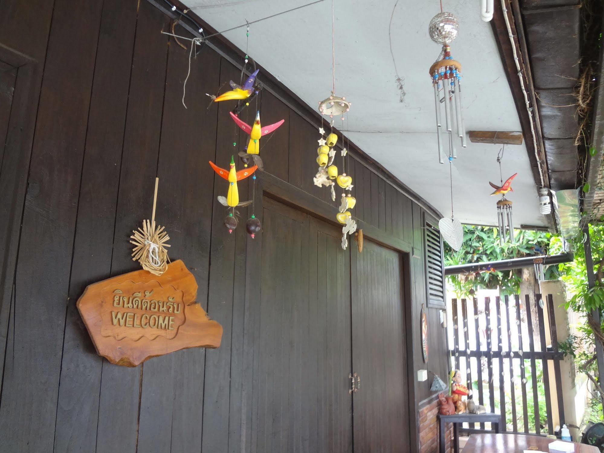 Baan Mai Guesthouse Mae Hong Son Eksteriør bilde