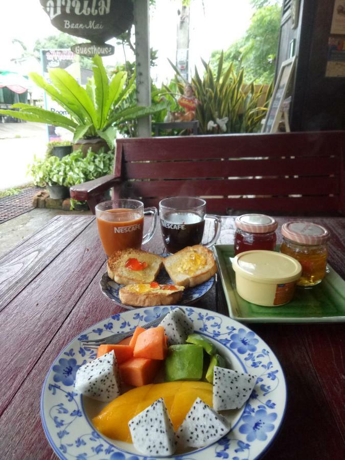 Baan Mai Guesthouse Mae Hong Son Eksteriør bilde
